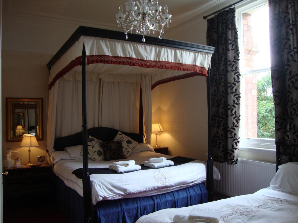Ascot House Otel York Oda fotoğraf